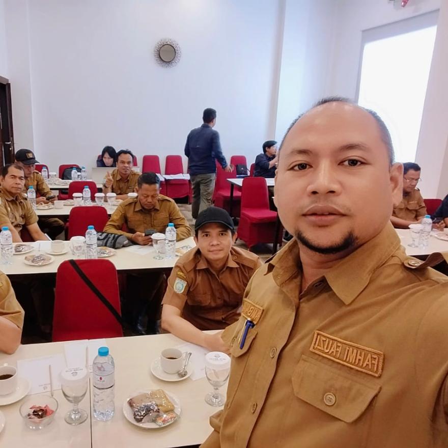 Pambakal Bawahan Seberang Hadiri Rapat Harmonisasi Peraturan Bupati Banjar Tentang Batas Desa